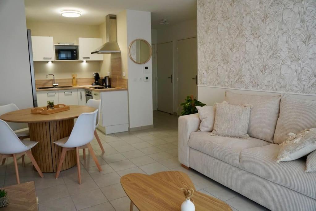 "Haven" Apartment Saint-Priest  Exterior foto